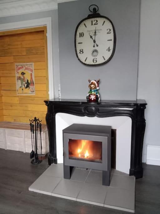 Gite 4 A 10 Pers Granges-sur-Vologne Luaran gambar